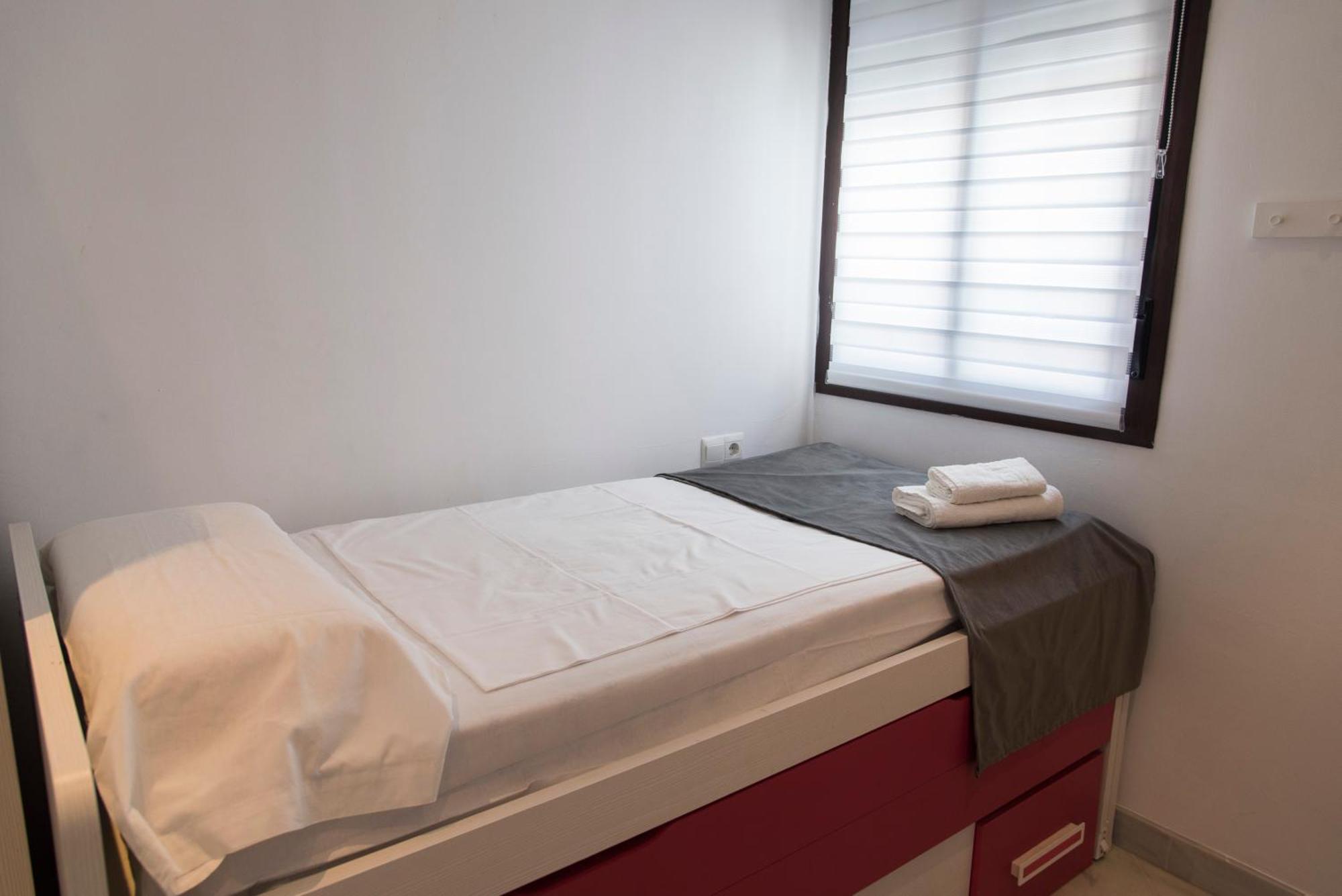 Nightinsevilla Bailen Free Parking Appartement
